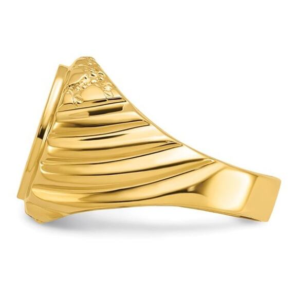 10K Two-Tone Masonic Mens Ring. Size 10 1/2. Ring is sizable - Picture 3 of 9